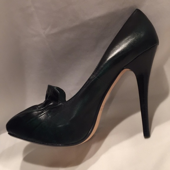 Max Studio designer heels - Picture 3 of 6